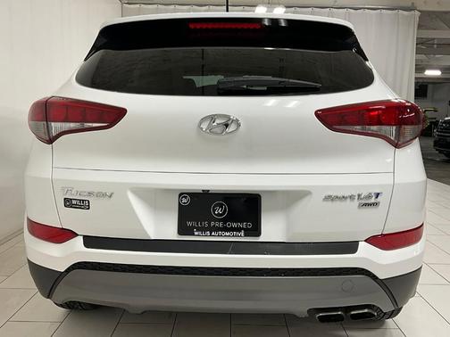 2016 Hyundai TUCSON Sport