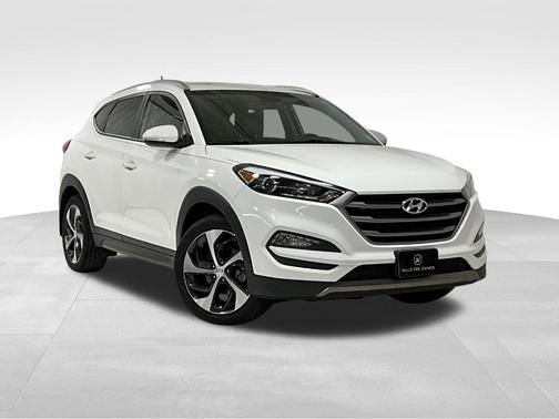 2016 Hyundai TUCSON Sport