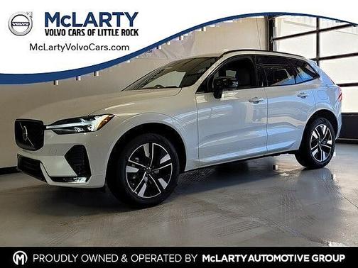 Crystal White 2026 Volvo XC60 Core