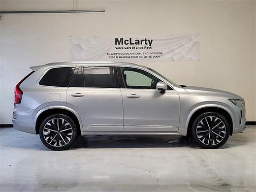 2025 Volvo XC90 Plus