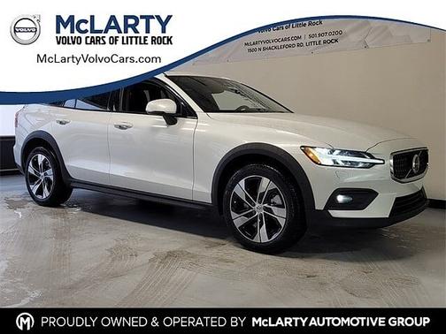 2026 Volvo V60 Cross Country Plus