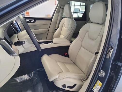 2019 Volvo XC60 T6 Inscription