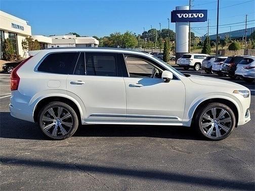 2025 Volvo XC90 Plus