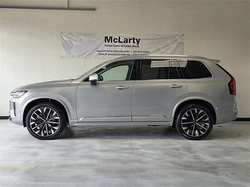 2025 Volvo XC90 Plus