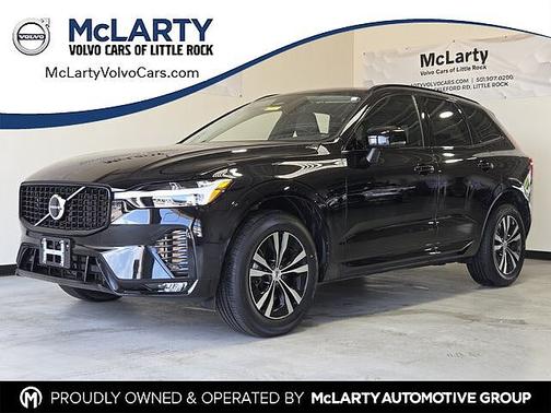 Onyx Black 2024 Volvo XC60 B5 Core Dark