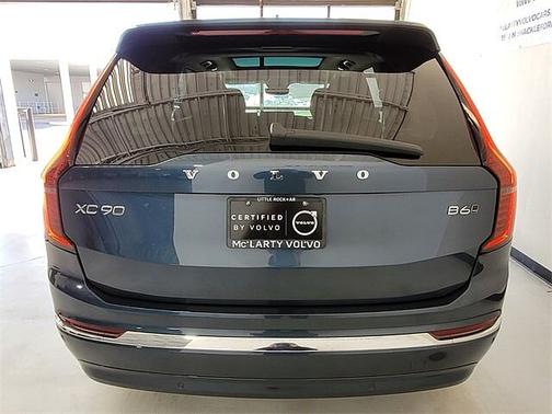 2025 Volvo XC90 Plus