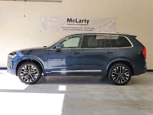 2025 Volvo XC90 Plus