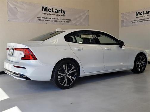2025 Volvo S60 B5 Core