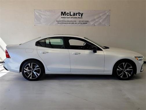 2025 Volvo S60 B5 Core