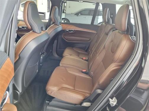 2019 Volvo XC90 T6 Inscription