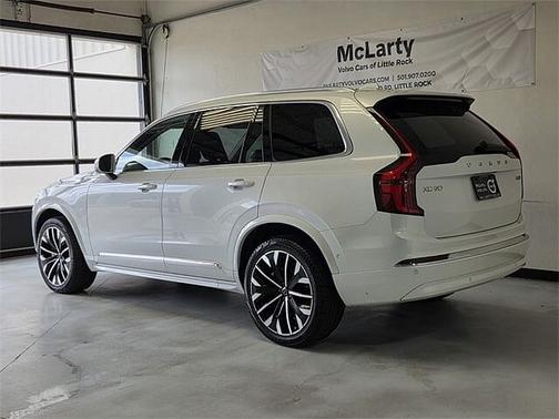 2025 Volvo XC90 Plus