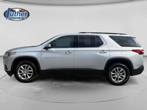 Silver Ice Metallic 2020 Chevrolet Traverse LT Leather
