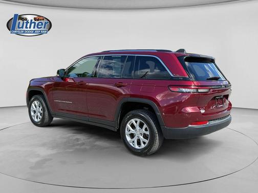 Velvet Red Pearlcoat 2023 Jeep Grand Cherokee Limited