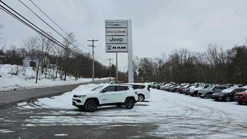 Bright White 2026 Jeep Compass Latitude