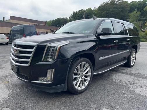 Photo 1 of 9 of 2020 Cadillac Escalade ESV Luxury