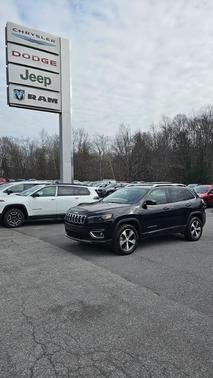 Black 2020 Jeep Cherokee Limited