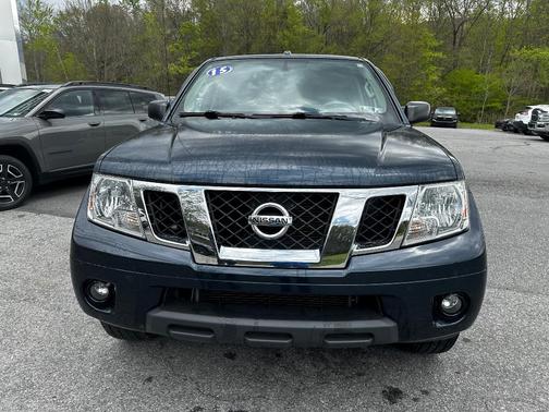 Arctic Blue Metallic 2015 Nissan Frontier SV
