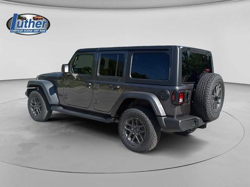 Granite Crystal Clearcoat Metallic 2026 Jeep Wrangler Sport