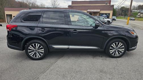 2019 Mitsubishi Outlander