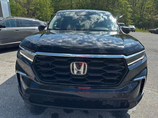 2023 Honda Pilot LX