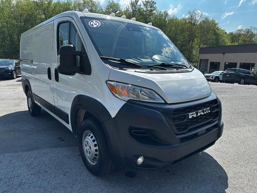 2025 RAM ProMaster 2500 Base