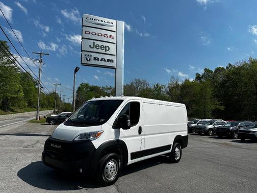 2025 RAM ProMaster 2500 Base