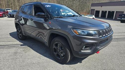 2023 Jeep Compass Trailhawk