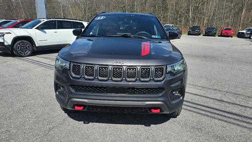 2023 Jeep Compass Trailhawk