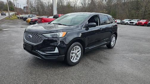 2023 Ford Edge