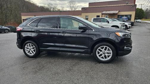 2023 Ford Edge