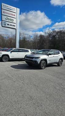 2025 Jeep Compass Trailhawk