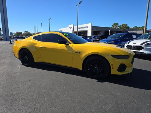 2024 Ford Mustang GT Premium