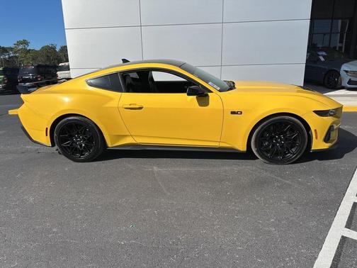 2024 Ford Mustang GT Premium