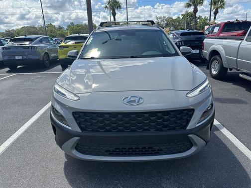 Cyber Silver 2022 Hyundai KONA SEL