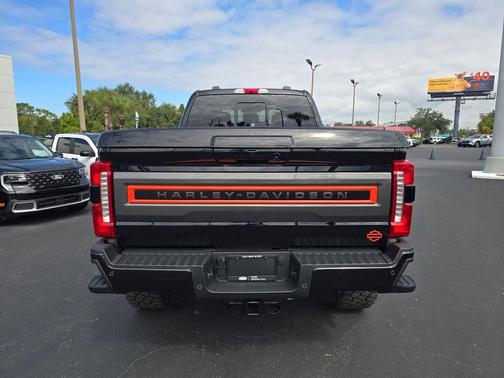 AGATE BLACK 2026 Ford F-250 Lariat