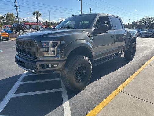 2020 Ford F-150 Raptor