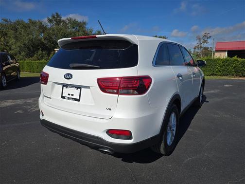 2019 Kia Sorento LX