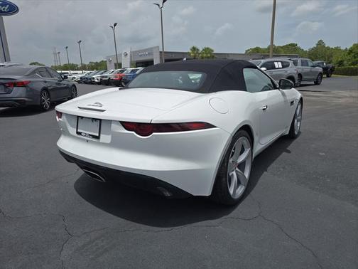 2018 Jaguar F-TYPE 296HP