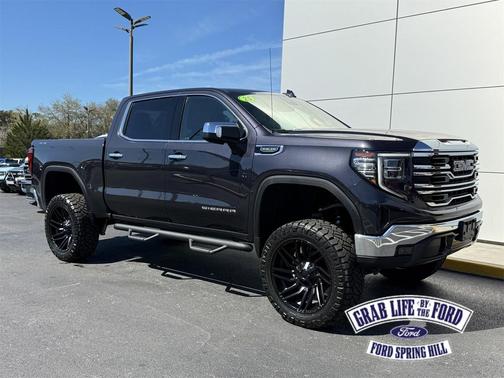 2025 GMC Sierra 1500 SLT