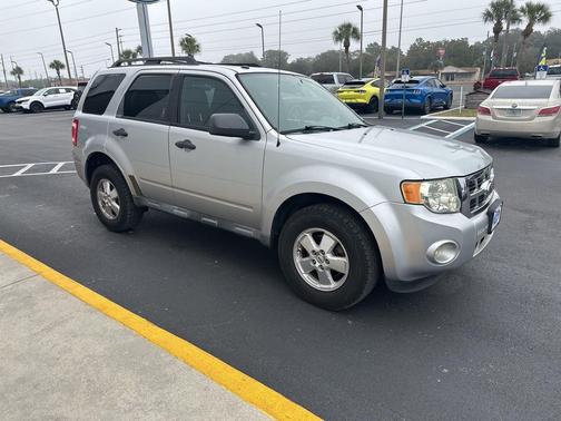 2010 Ford Escape XLT