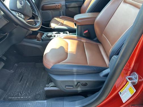 2023 Ford Maverick Lariat