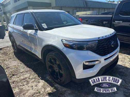 2022 Ford Explorer ST