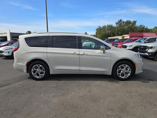 2021 Chrysler Pacifica Limited