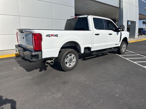 2025 Ford F-250 XLT