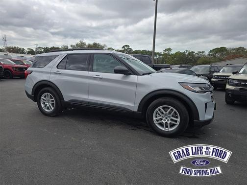 2026 Ford Explorer Active w/200A Pkg