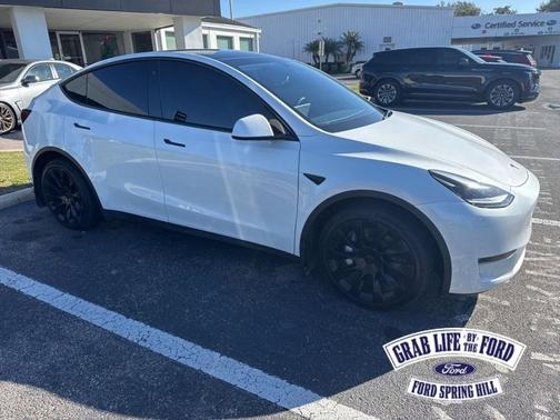 2023 Tesla Model Y Long Range Dual Motor All-Wheel Drive