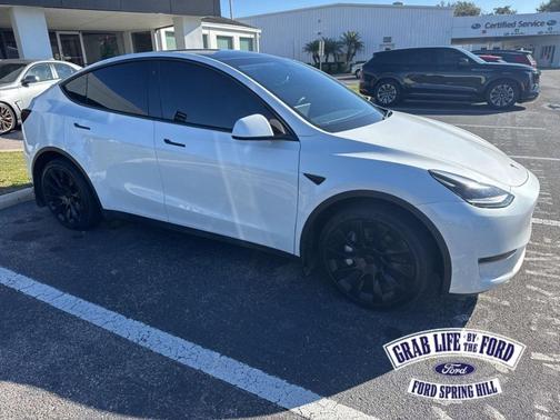 2023 Tesla Model Y Long Range Dual Motor All-Wheel Drive