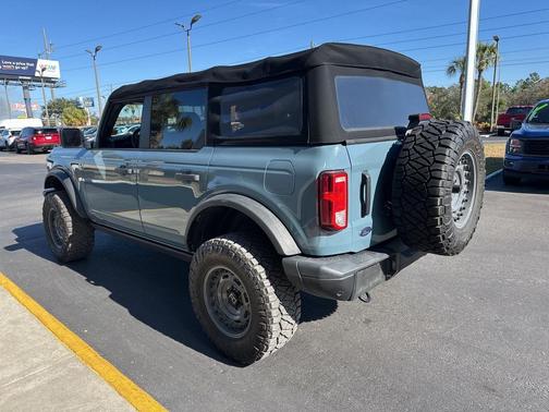 2022 Ford Bronco Black Diamond