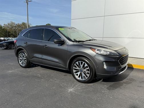 2020 Ford Escape Titanium