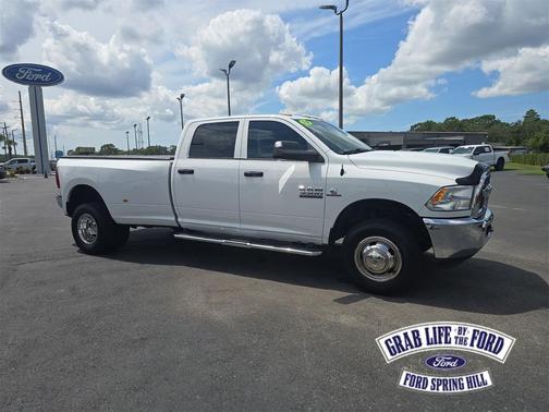 2018 RAM 3500 Tradesman Crew Cab 4x4 8' Box